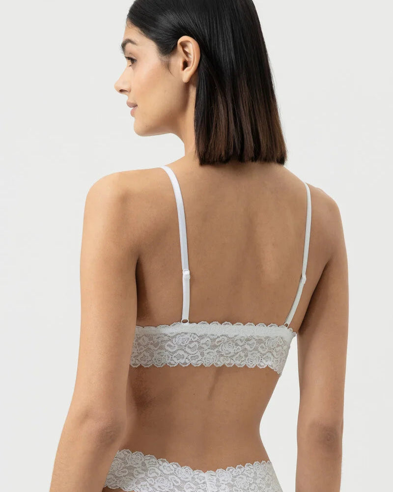 Bralette topp triangel BH wireless spilefri, mey savage lace white hvit, frilin dame norge