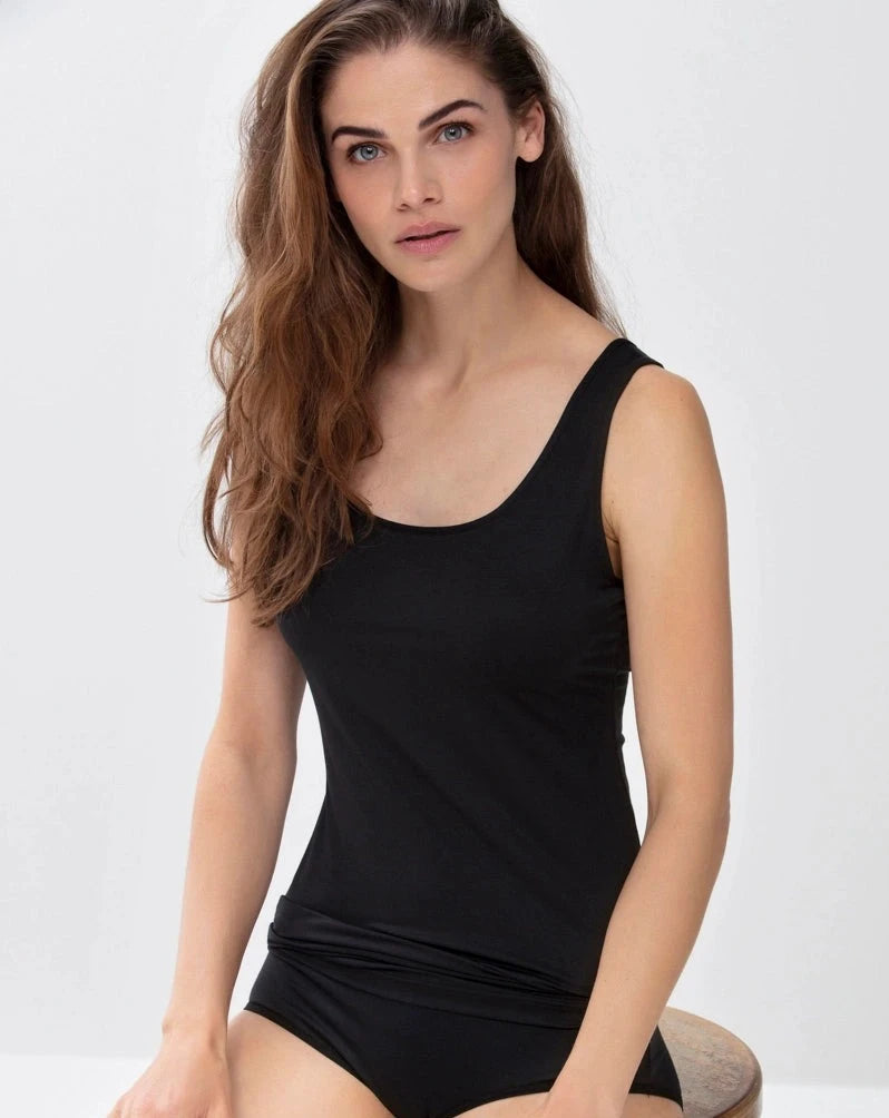 Round-neck top, Mood