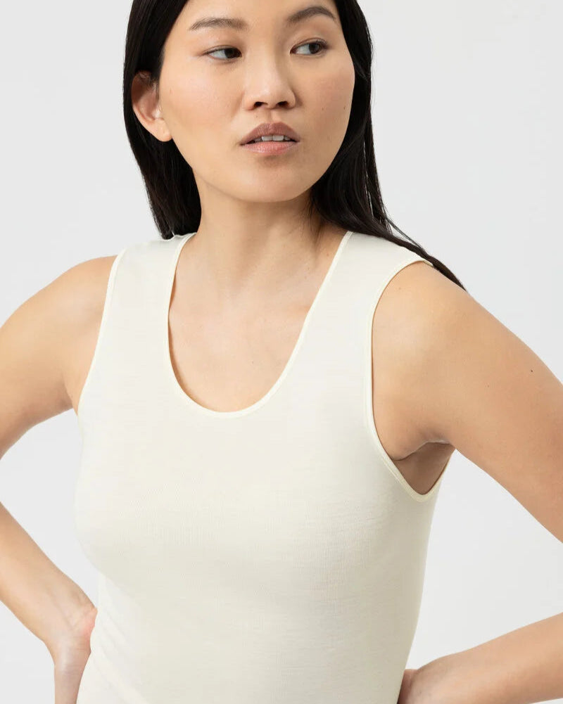 Ullundertøy topp uten ermer tank merinoull silke, mey exquisite white hvit, frilin undertøy norge