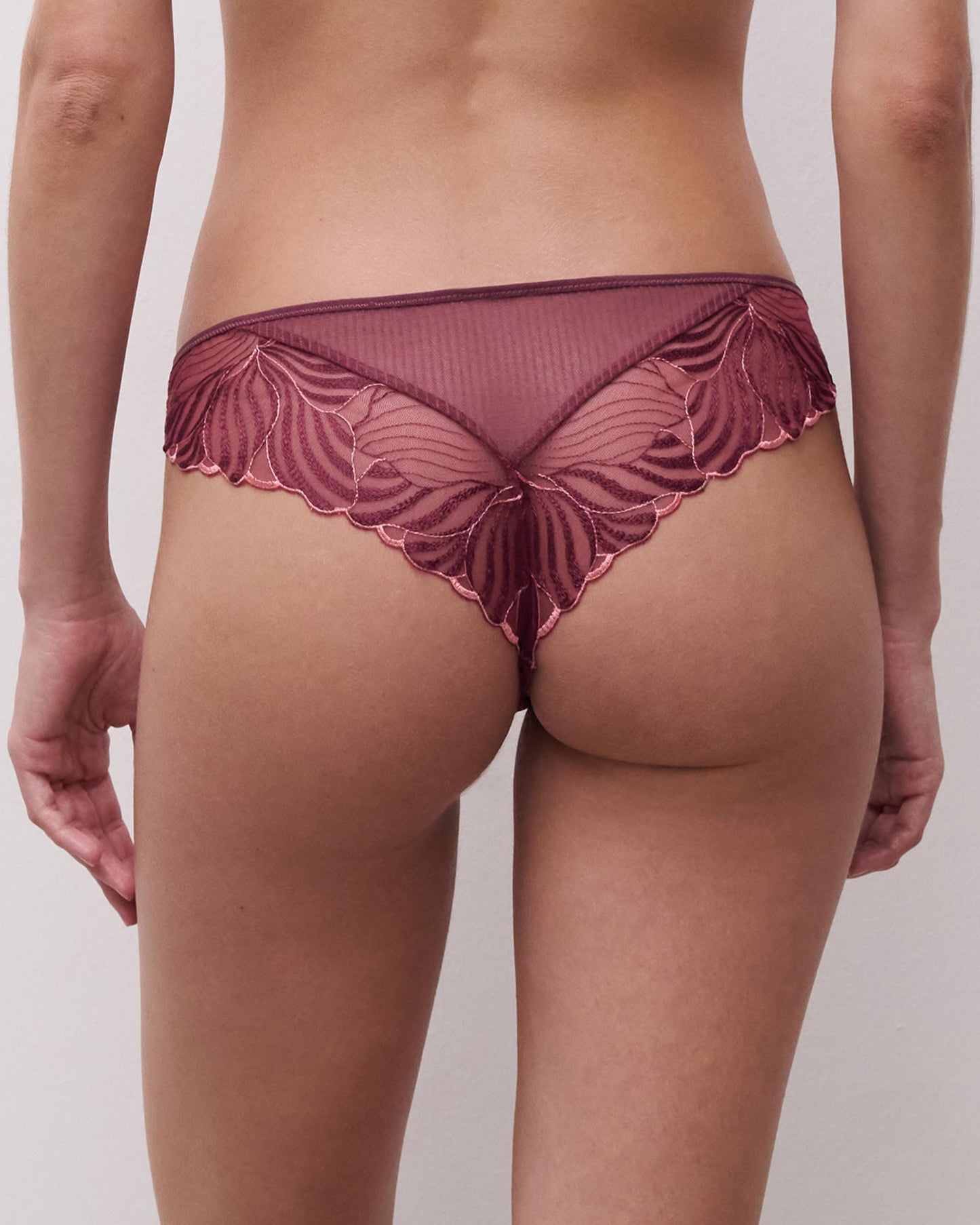 Thong stringtruse, chantelle legend, sienna rød burgunder, undertøy frilin norge