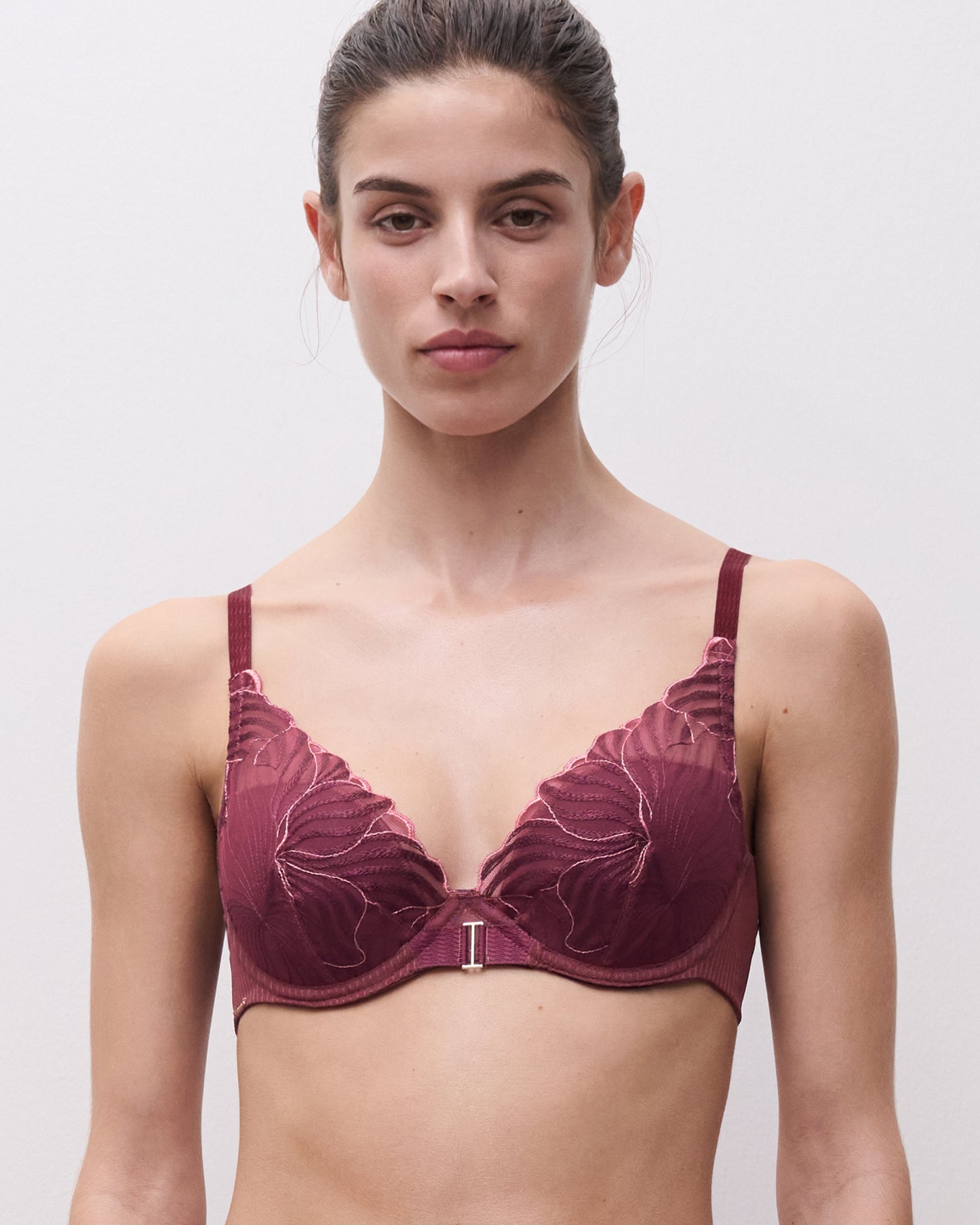 Plunge t-shirt bra triangel BH Legend Sienna burgunder Chantelle, Frilin undertøy norge