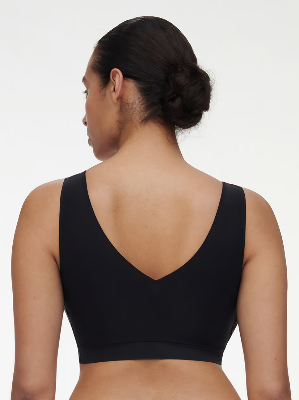 Softstetch bralette topp padded svart black, chantelle frilin, BH undertøy norge dame