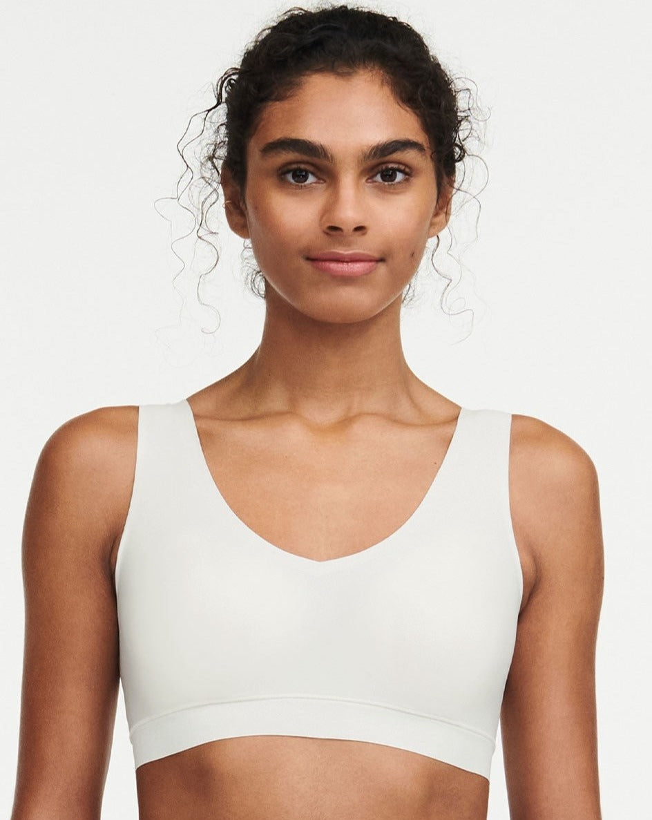 Softstetch bralette topp padded hvit ivory, chantelle frilin, BH undertøy norge dame