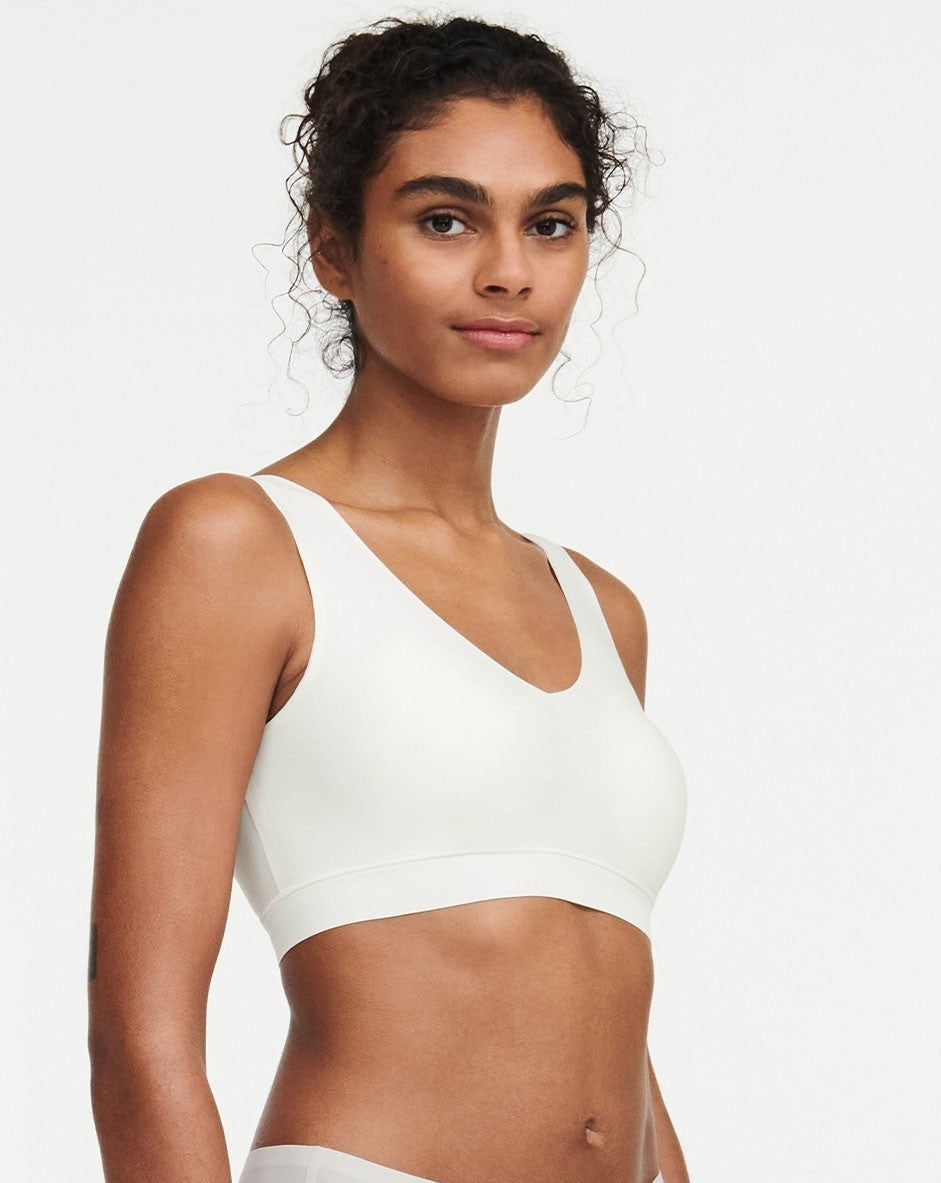 Softstetch bralette topp padded hvit ivory, chantelle frilin, BH undertøy norge dame