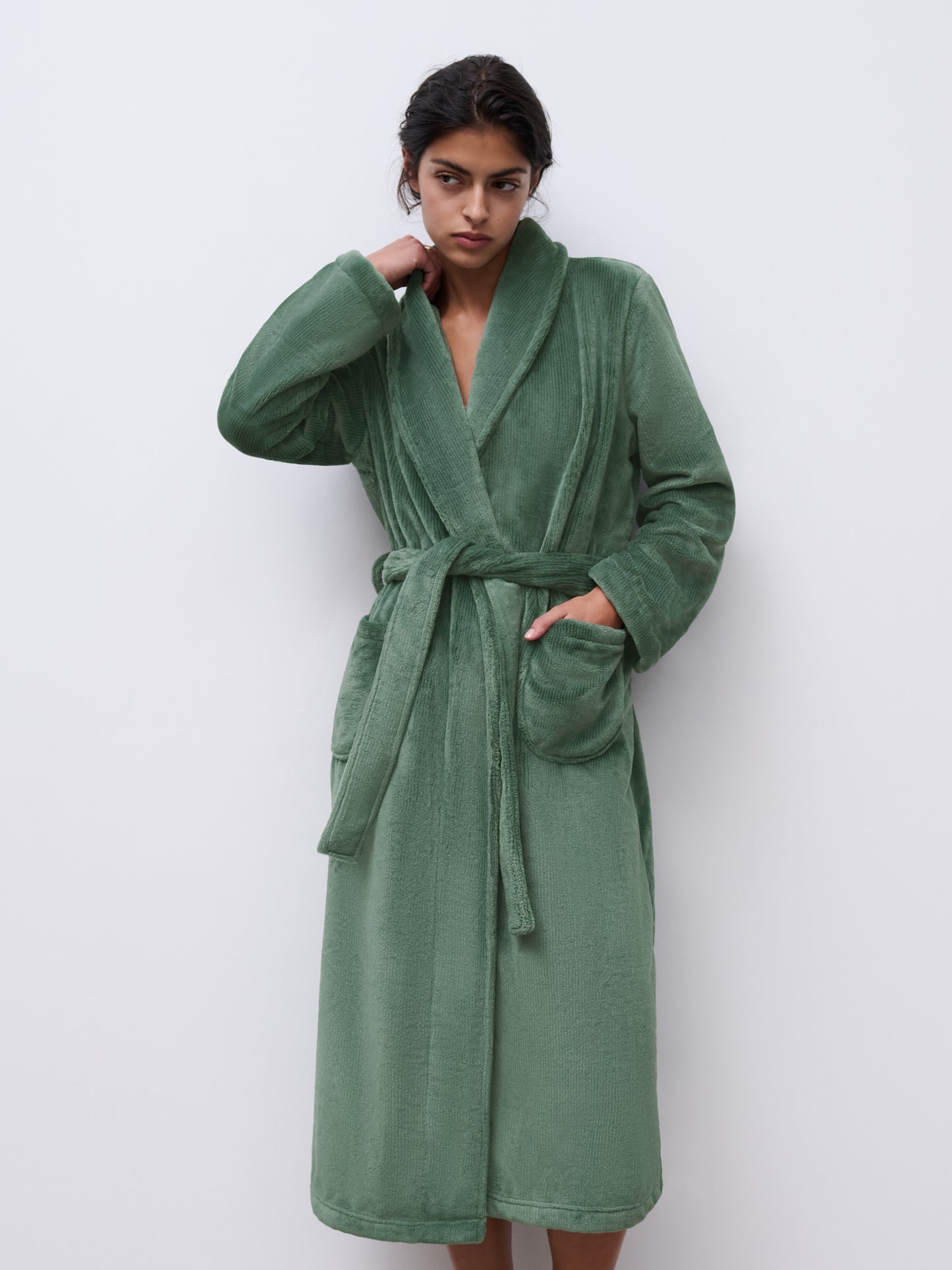 Morgenkåpe badekåpe teddy, Norge dame undertøy, loungewear, Chantelle femilet, grønn grå