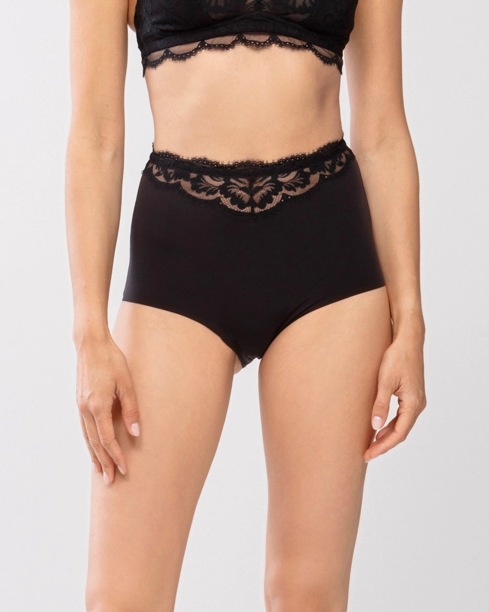 Truse høy high waist Mey amazing, black svart blonde sømløs undertøy