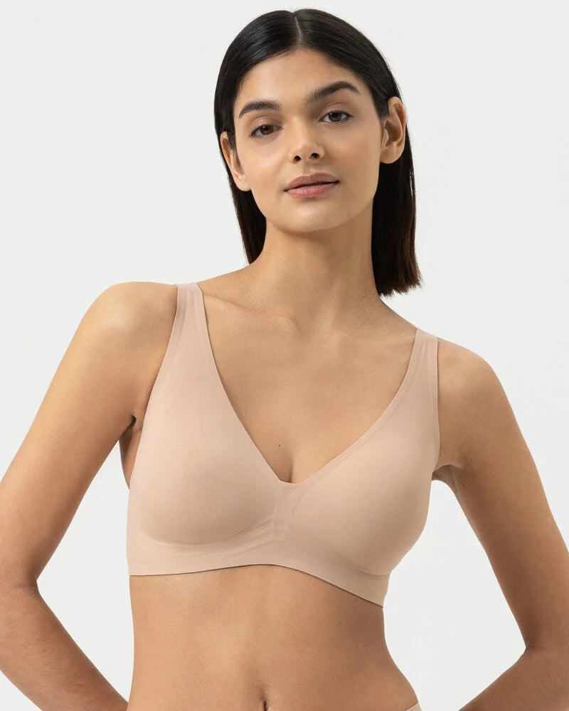Spilefri sømløs triangel BH tan beige nude, simply better invisibles Mey, Frilin undertøy norge dame