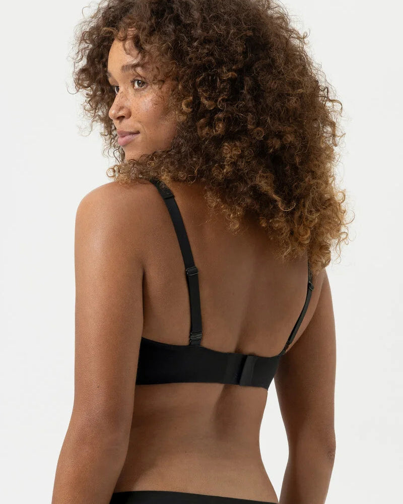 Spilefri sømløs triangel BH svart sort, simply better invisibles Mey, Frilin undertøy norge dame