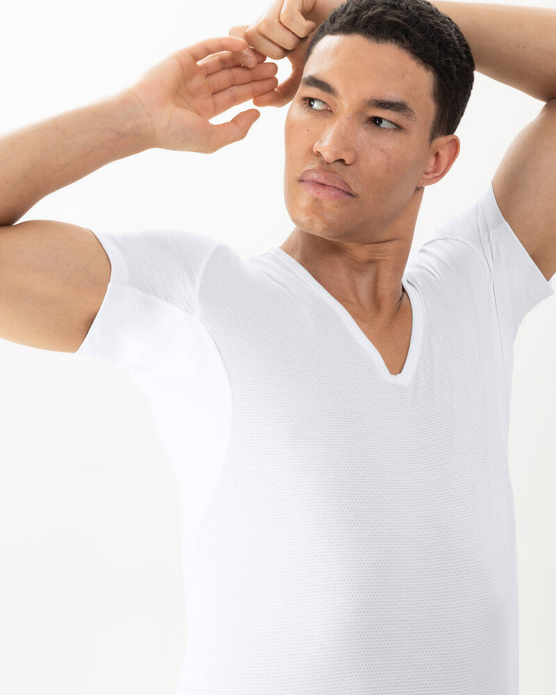 T-skjorte V-neck Undertøy herre mann, trøye Dry cotton breeze Mey, bomull hvit beige nude light skin, frilin norge