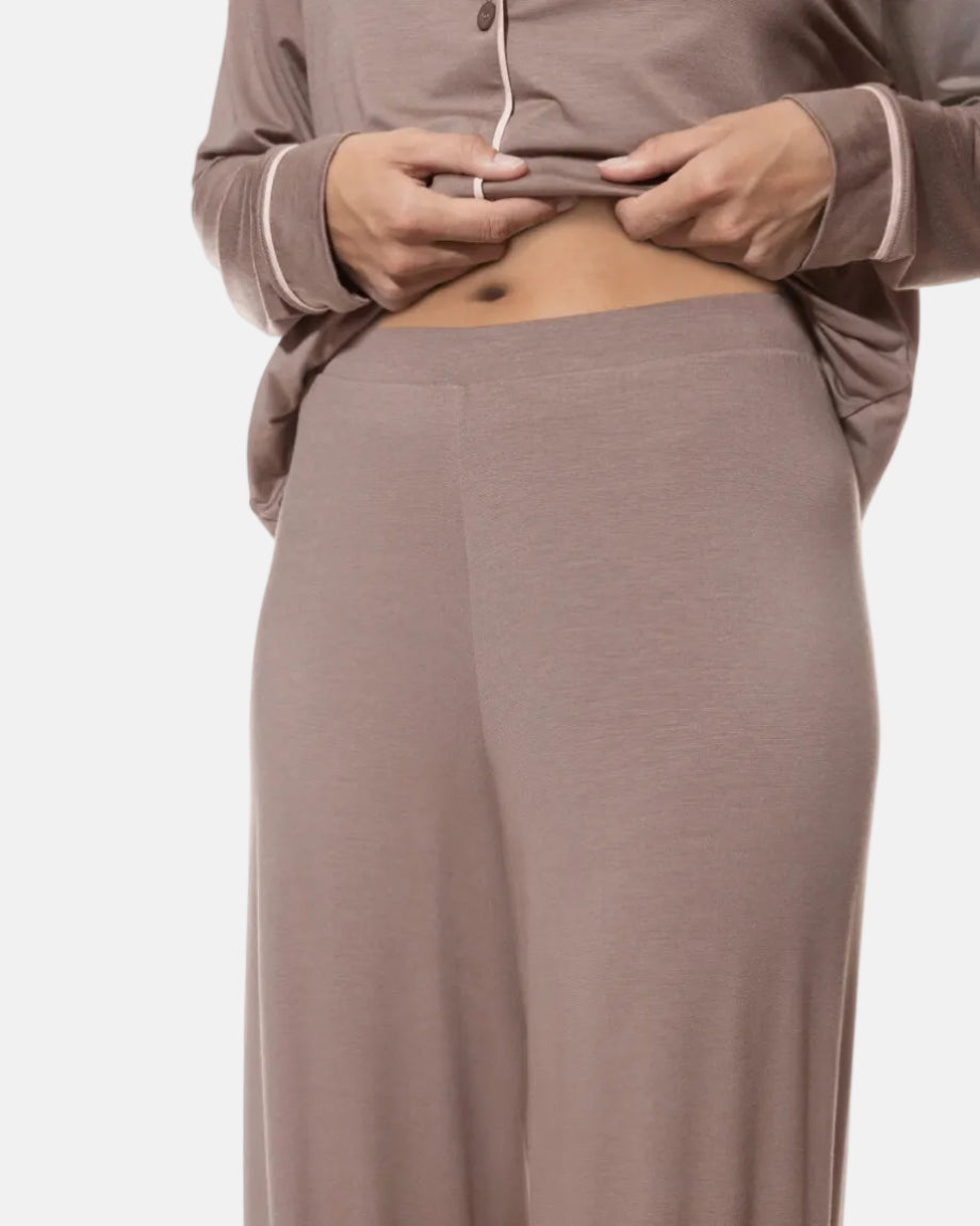 Pysjamas loungewear pure chic Mey beige brun modal, nattøy undertøy norge dame frilin