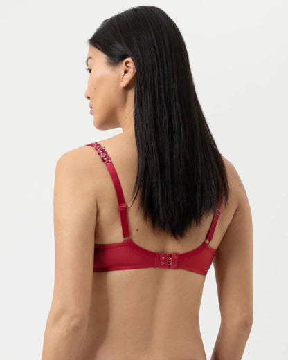 BH Mey delightful rød red full cup spacer vattert, undertøy dame norge frilin