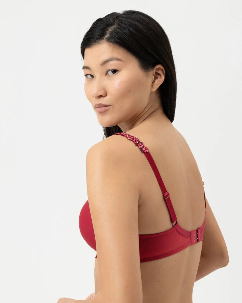 BH Mey delightful rød red full cup spacer vattert, undertøy dame norge frilin