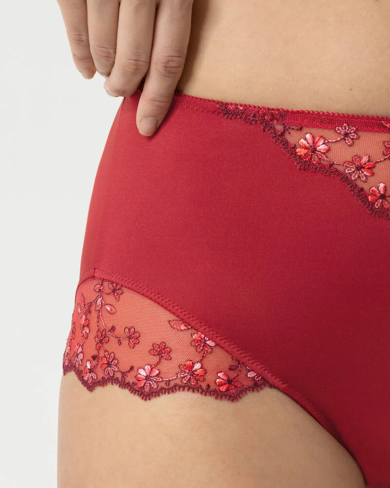 Truse høyt liv high waist Mey delightful rød red, blonde blomster undertøy dame frilin norge