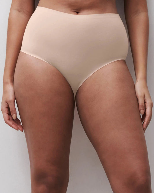 Softstretch høy truse høytlivstruse sømløs plus size chantelle, undertøy frilin norge