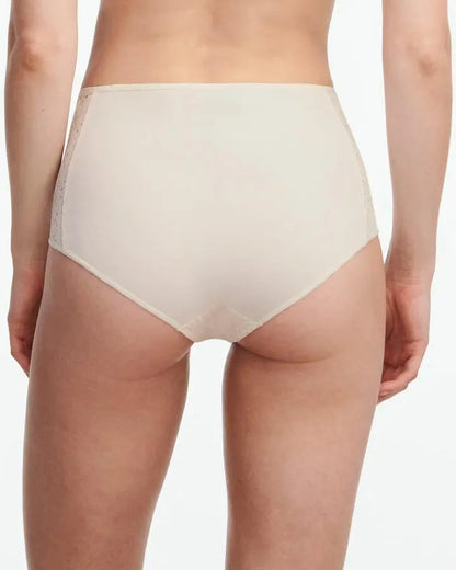 Truse med høyt liv høytlivstruse pearl ivory hvit chantelle norah blonde, undertøy frilin norge