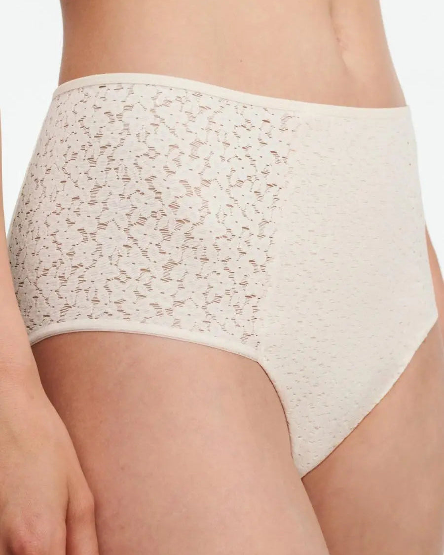 Truse med høyt liv høytlivstruse pearl ivory hvit chantelle norah blonde, undertøy frilin norge