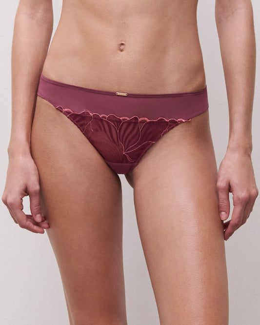 Thong stringtruse, chantelle legend, sienna rød burgunder, undertøy frilin norge