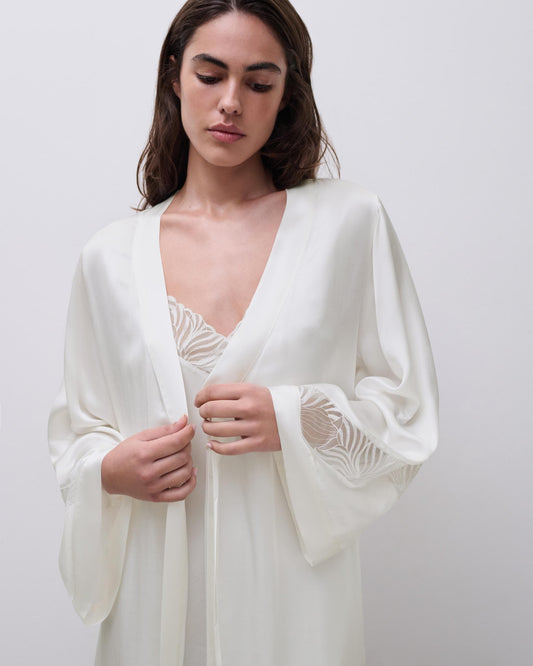 Nattkjole chemise modal viskose, chantelle Legend, milk hvit, frilin undertøy norge