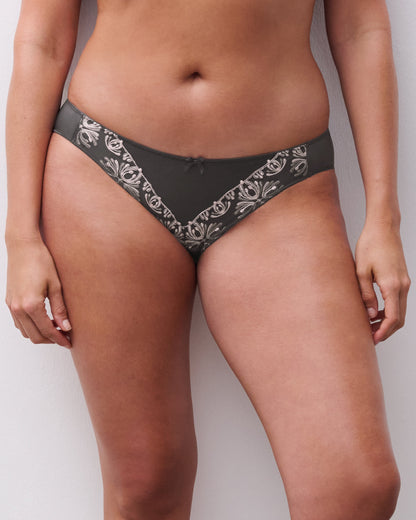 Truse tai slip brazilian Chantelle Champs Elysées grå blushed ash grey, Frilin undertøy norge