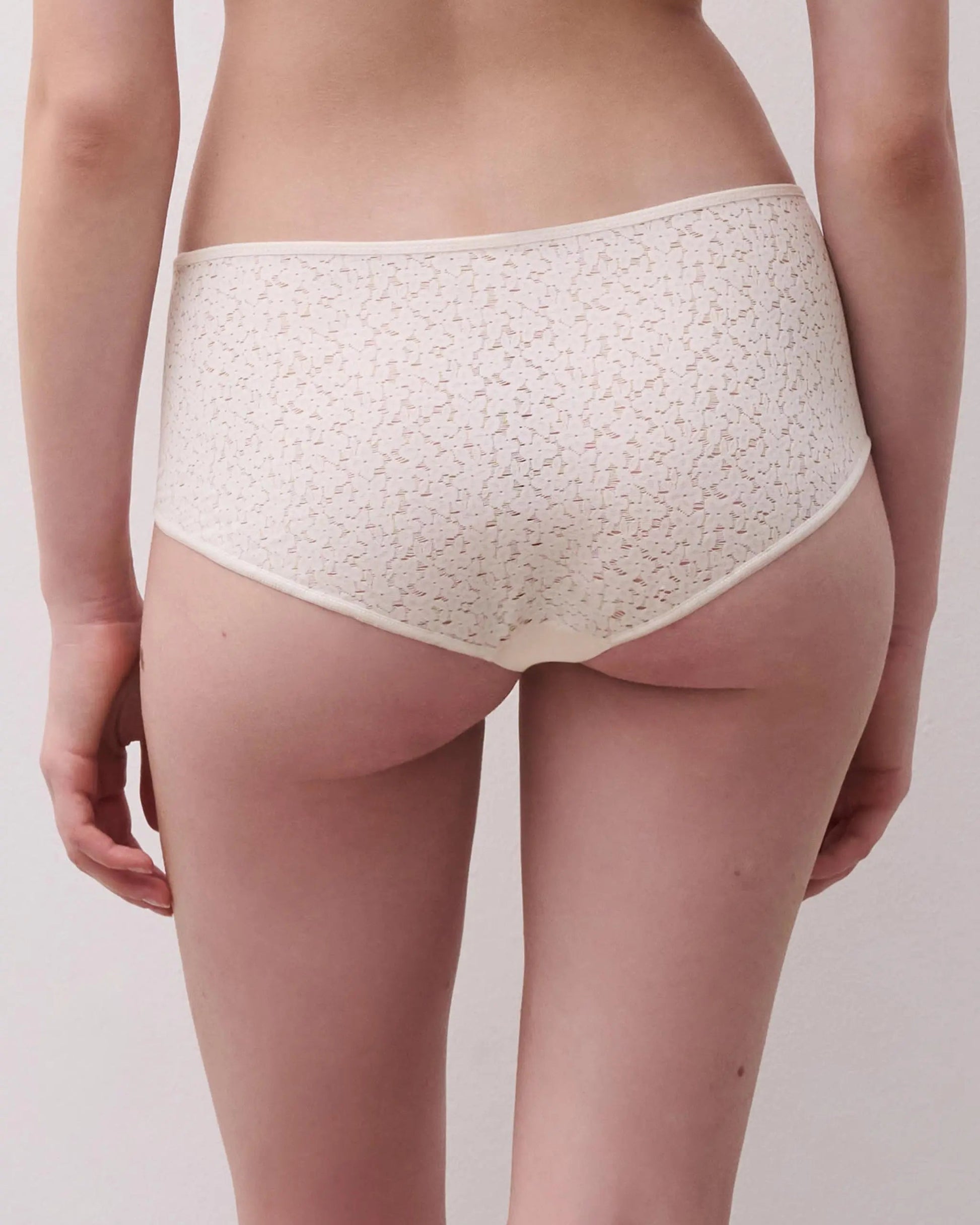 Truse hipster off white pearl chantelle norah blonde, undertøy frilin norge