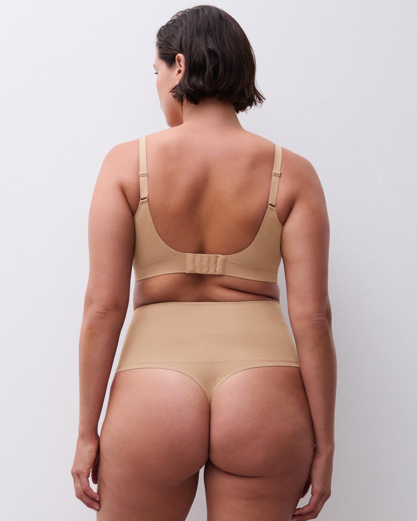 Thong shapewear hold-in high waist string høyt liv, undertøy norge dame, chantelle, nude beige brun terracotta