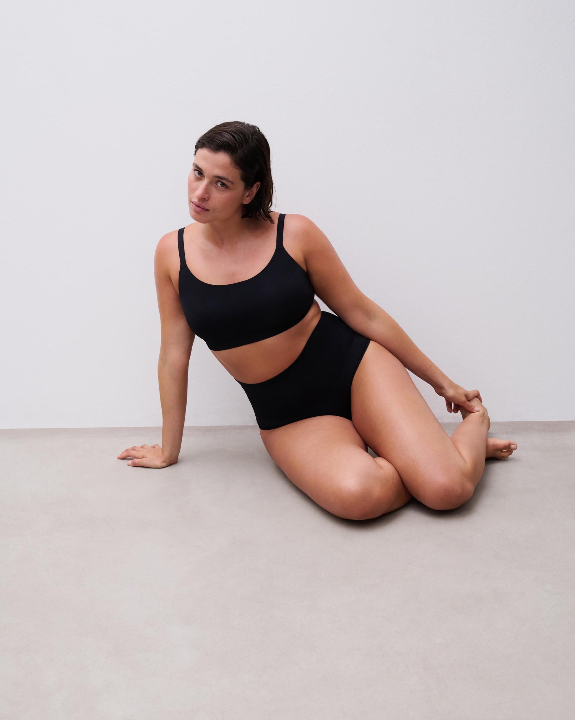 Truse høyt liv shapewear hold-in high waist brief, undertøy norge dame, chantelle, svart black