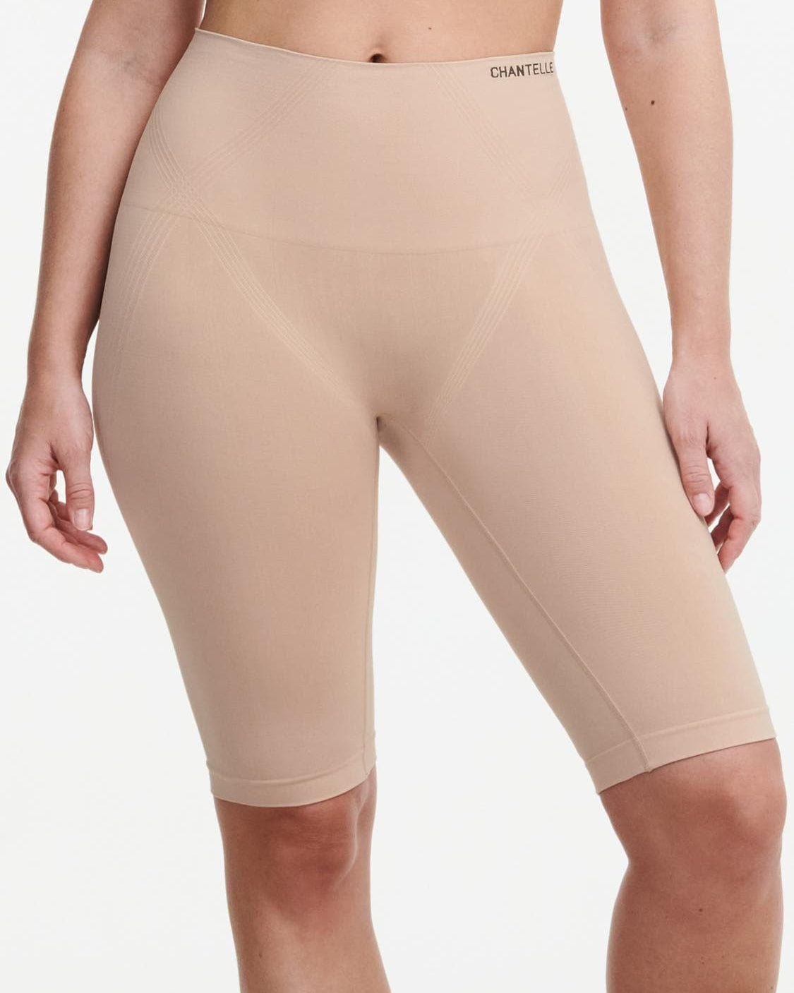 Shapewear hold-in shorts lang, undertøy norge dame, chantelle, beige nude